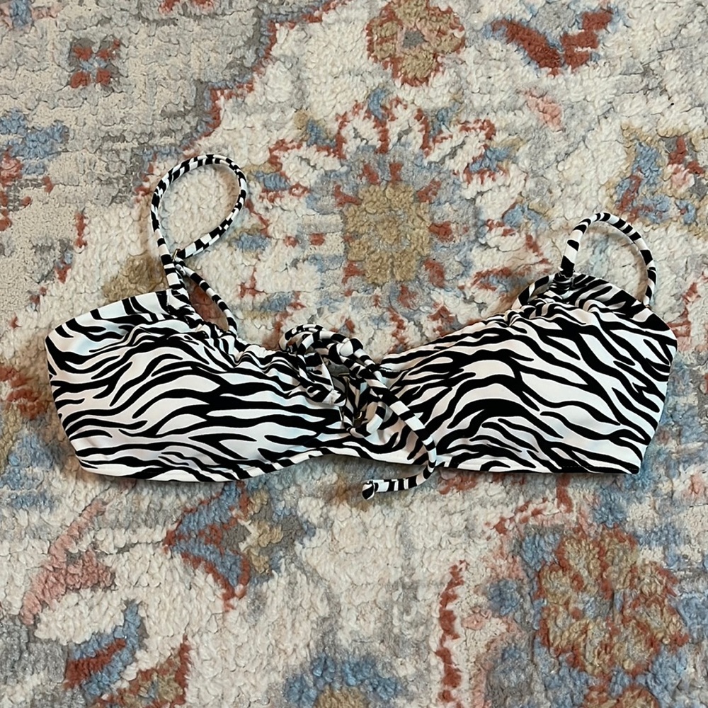 holister tie up bathing suit top
